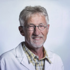 Dr. Wilfried Oesch