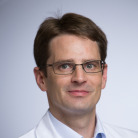 Dr. Dennis Hibbeln